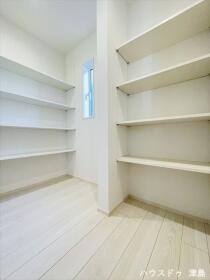 ブルーミングガーデン弥富市五明町築留　全2棟　2号棟　新築一戸建て