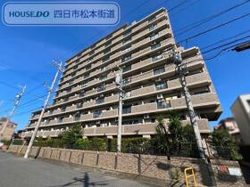 バンベール芝田II