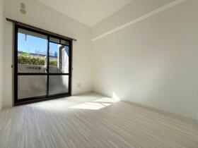 バンベール芝田II