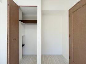 バンベール芝田II