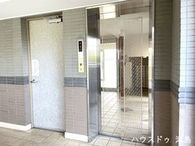 ユーハウス第２津島