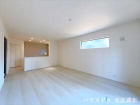 Livele Garden S北名古屋市久地野北浦　全1棟　新築一戸建て