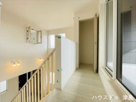 ブルーミングガーデン愛西市東保町中　全2棟　2号棟　新築一戸建て