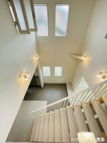 ブルーミングガーデン愛西市東保町中　全2棟　2号棟　新築一戸建て