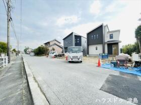 ブルーミングガーデン愛西市東保町中　全2棟　2号棟　新築一戸建て