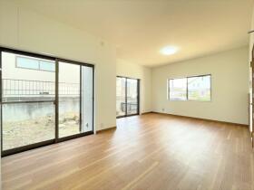 名古屋市鳴海町字尾崎山　中古一戸建て