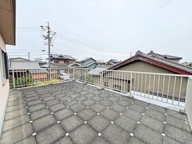 ●四日市市楠町本郷　中古一戸建て