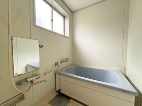 ●四日市市楠町本郷　中古一戸建て