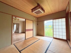 ●四日市市楠町本郷　中古一戸建て