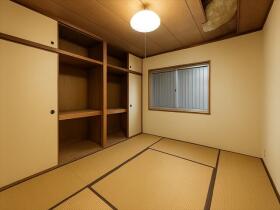 ●四日市市小林町　中古一戸建て