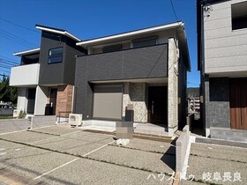 ●岐阜市北一色3丁目　中古一戸建て