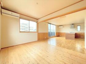 名古屋市中川区上高畑1丁目　中古一戸建て