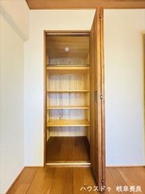 リバティヒルズ岐阜西