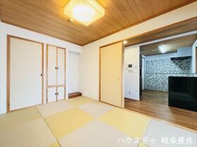 リバティヒルズ岐阜西