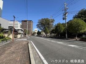 ●ライオンズ岐阜殿町マークスフォート