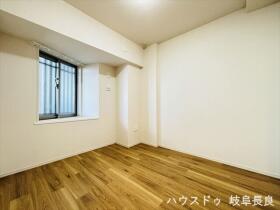 ●ライオンズ岐阜殿町マークスフォート