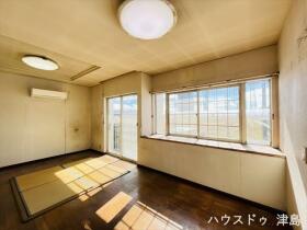 ※●愛西市西保町西川原　中古一戸建て