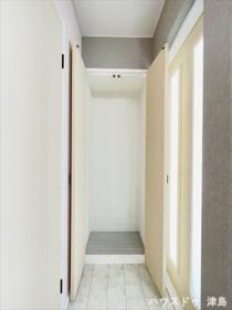 愛西市藤ケ瀬町東平　中古一戸建て