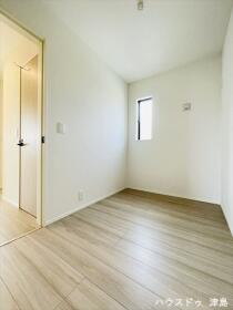 リナージュ愛西市大井町浦田面　全7棟　3号棟　新築一戸建て