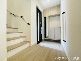 リナージュ愛西市大井町浦田面　全7棟　3号棟　新築一戸建て