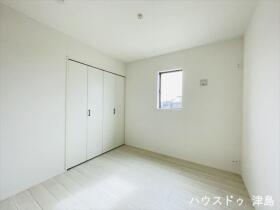 リナージュ愛西市大井町浦田面　全7棟　4号棟　新築一戸建て