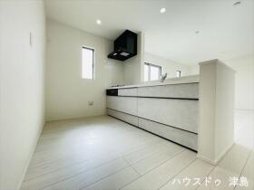 リナージュ愛西市大井町浦田面　全7棟　4号棟　新築一戸建て