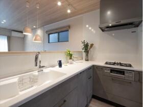 パシフィックホーム三重郡菰野町菰野森屋I　全2棟　2号棟　新築一戸建て