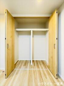 リーデンススクエア一宮