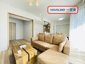 リーデンススクエア一宮