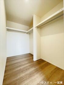 一宮市苅安賀駅西　新築一戸建て