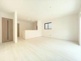 名古屋市港区名四町　全2棟　A棟　新築一戸建