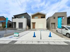 パシフィックホーム三重郡菰野町菰野初若　全3棟　2号棟　新築一戸建