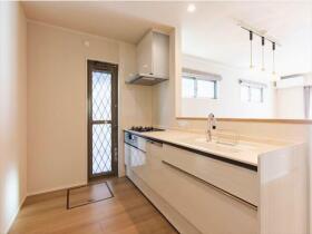 パシフィックホーム三重郡菰野町菰野初若　全3棟　3号棟　新築一戸建