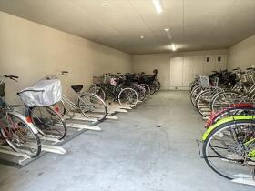 グラン・コート港西