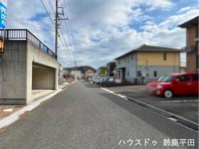 鈴鹿市高岡台5丁目　中古一戸建て