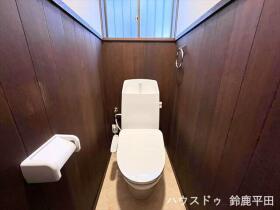 鈴鹿市高岡台5丁目　中古一戸建て