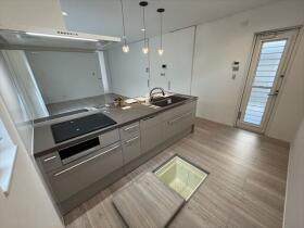 名古屋市瑞穂区松栄町2丁目　未入居一戸建て