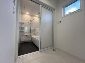 名古屋市瑞穂区松栄町2丁目　未入居一戸建て