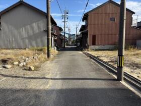 ●四日市市富田一色町　建築条件なし土地