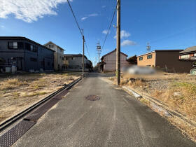 ●四日市市富田一色町　建築条件なし土地