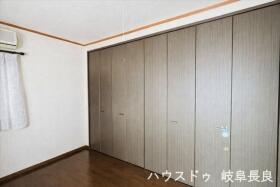 ●岐阜市芥見4丁目　中古一戸建て