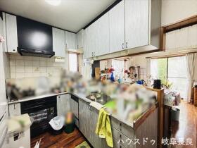 ●岐阜市芥見4丁目　中古一戸建て