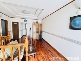 ●岐阜市芥見4丁目　中古一戸建て