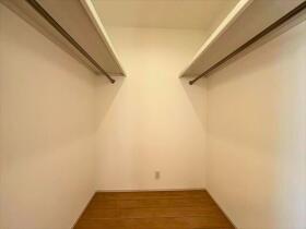 グローバルガーデン菰野町潤田　新築一戸建て