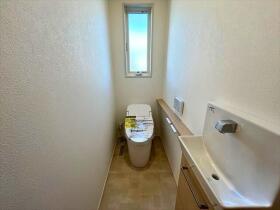 グローバルガーデン菰野町潤田　新築一戸建て