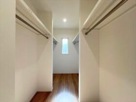 グローバルガーデン菰野町竹成　全3棟　10号棟　新築一戸建て