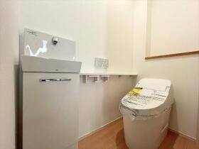 グローバルガーデン菰野町竹成　全3棟　10号棟　新築一戸建て