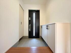 グローバルガーデン菰野町竹成　全3棟　11号棟　新築一戸建て