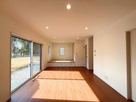 グローバルガーデン菰野町竹成　全3棟　11号棟　新築一戸建て