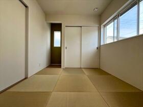 グローバルガーデン菰野町竹成　全3棟　12号棟　新築一戸建て